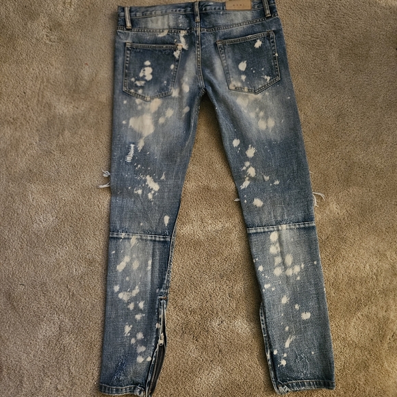 MNML Jeans - Picture 4 of 6